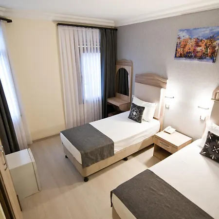 Artefes Old Hotel