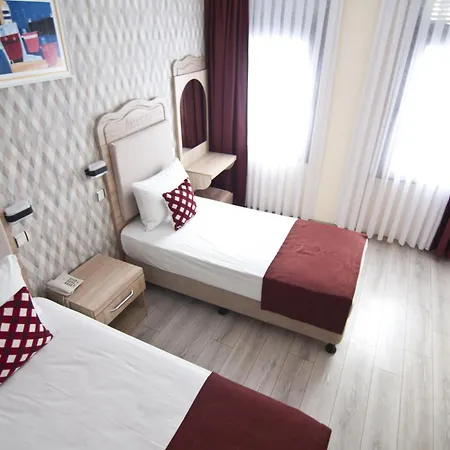 Artefes Old Hotel 4*