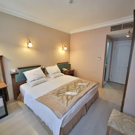 Artefes Old City& 3*