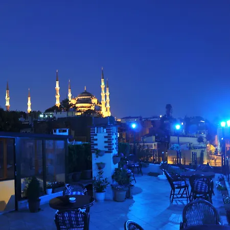 ホテル Artefes Old