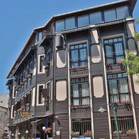 Artefes Old City&