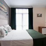 Artefes Old Hotel