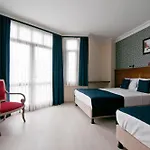 Hotel Artefes Old